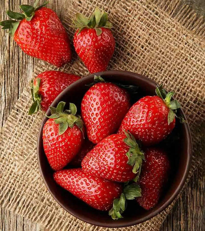 Farm Fresh Strawberries (Nashik)
